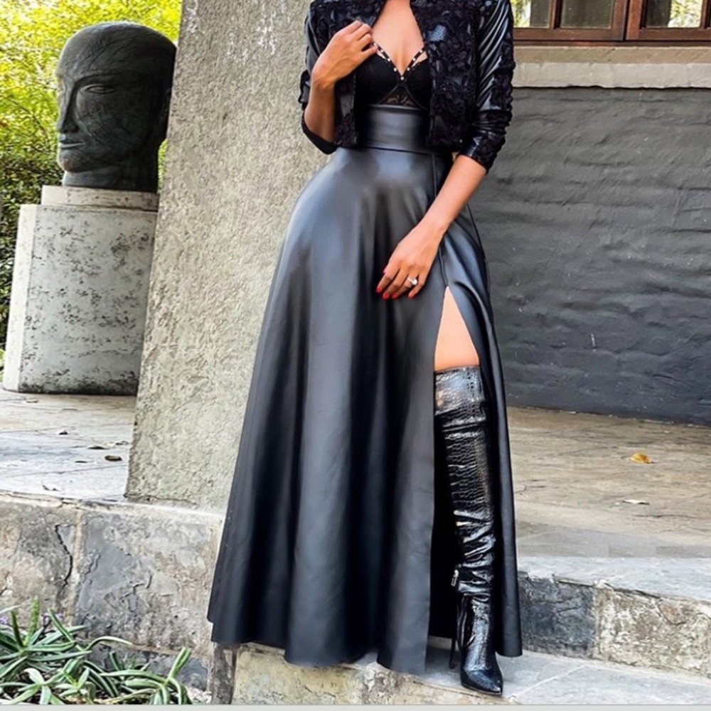 Long black leatherette skirt with split & pockets!